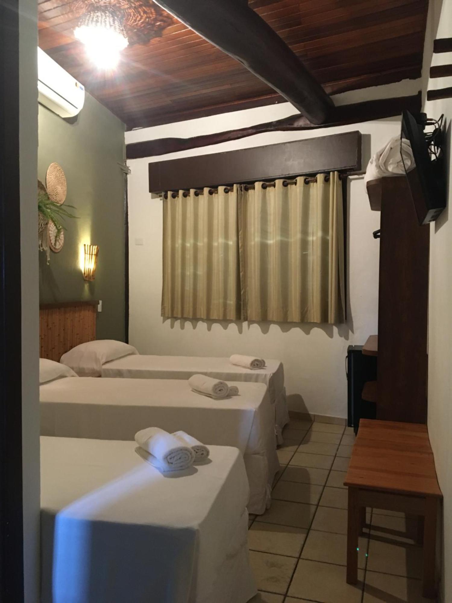 Pousada Aroeira Barra do Sahy Phòng bức ảnh